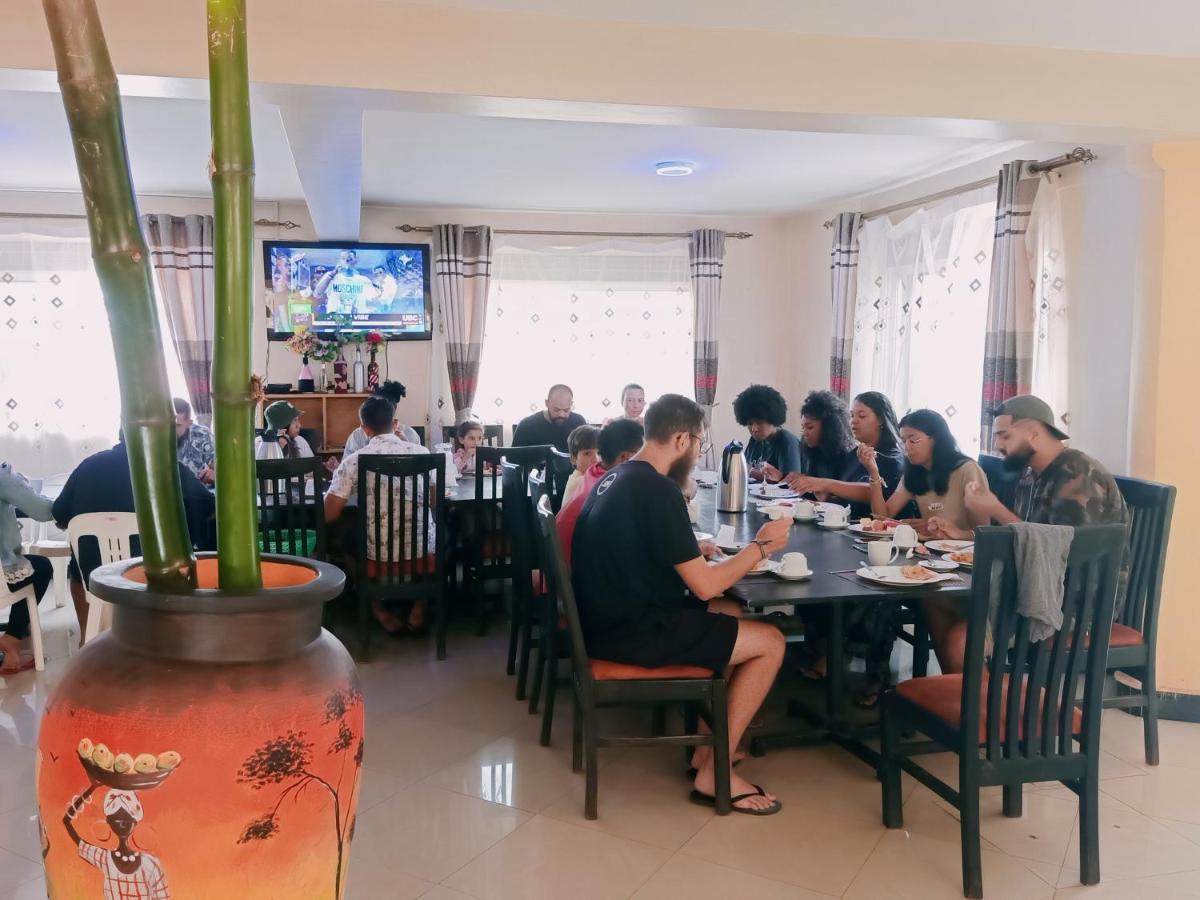 Acactus Hotel 캄팔라 외부 사진