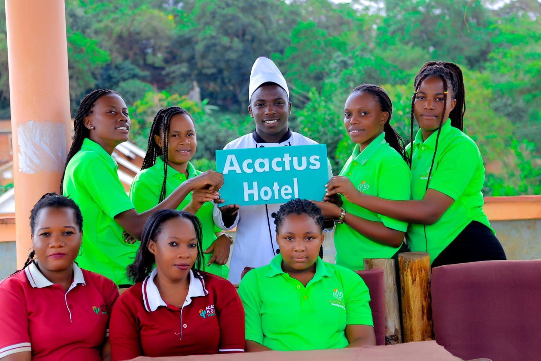 Acactus Hotel 캄팔라 외부 사진